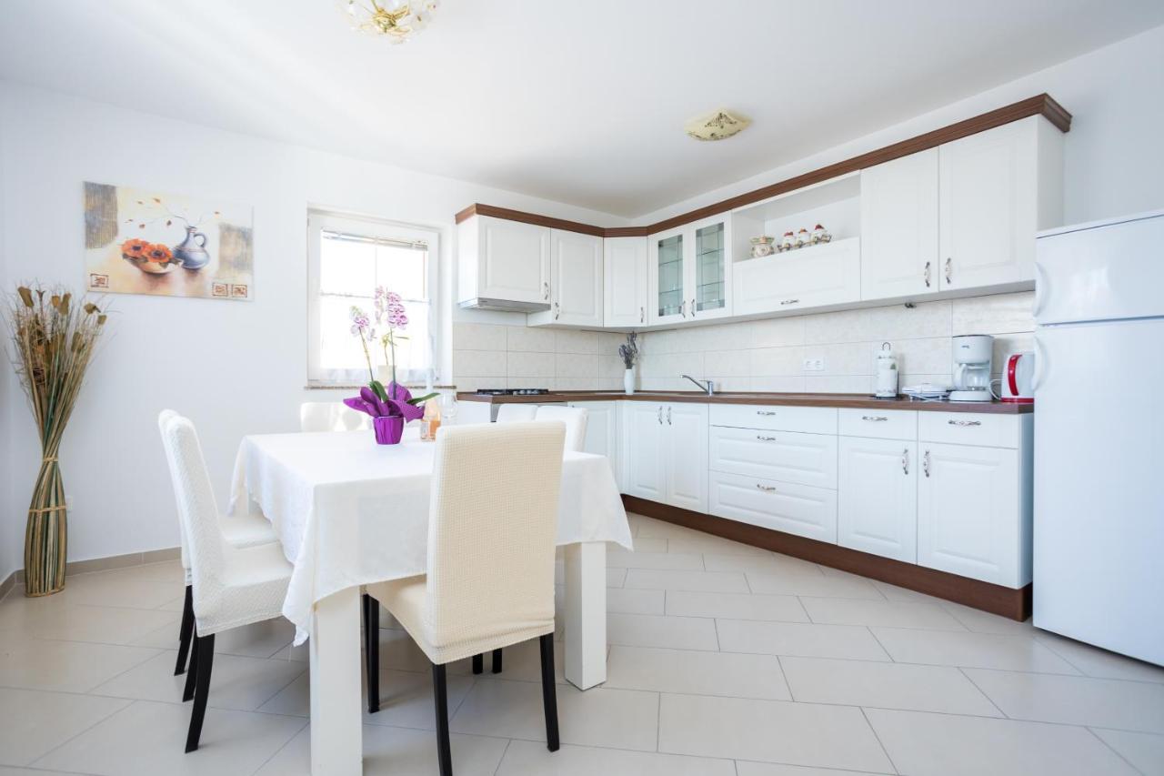 Sandra Malinska Apartment *